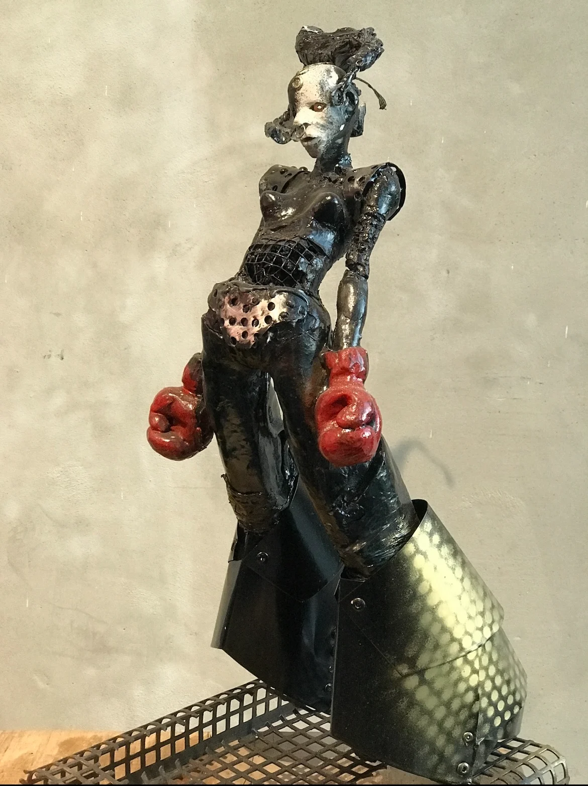 Deedee — Clay · Plastic · Metal by Tiam